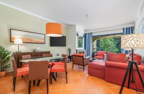 Quarteira Apartment | AL - Apartamento Vila Sol F5 AB