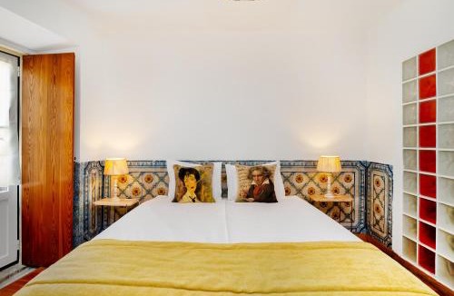 Santo Estevao Apartment | WHome Prime Alfama Apartment with Tagus River Views