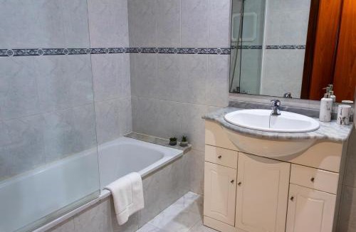 Vila Nova de Cerveira Apartment | Cerveira Art House