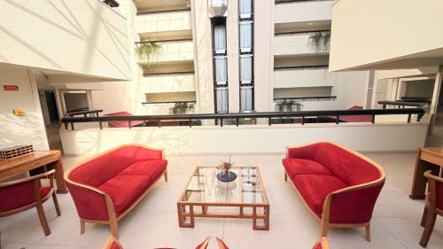 Cascais Apartment | Ocean view one bedroom apartment with garage and swimming pool in Costa da Guia