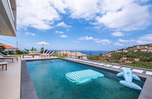 Canhas Villa | Villa Livramento II