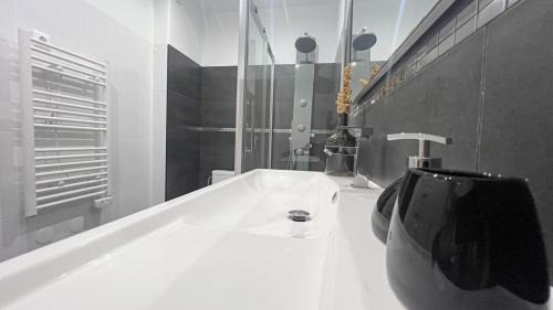 Agualva-Cacem House | Quarto Privado Prosperous