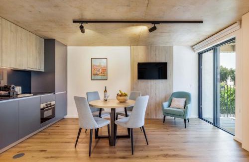 Sao Pedro da Afurada Apartment | Marina da Afurada Apartments - William Shakespeare