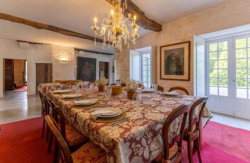 Pico House | Carcavelos Manor House by Portugal Active