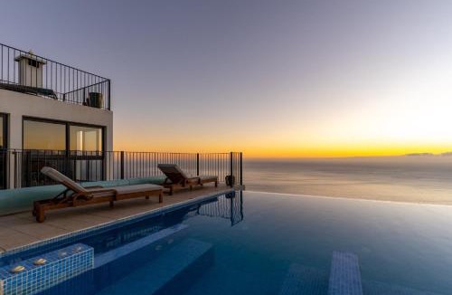 Paul do Mar Villa | Villa Espigão With Pool