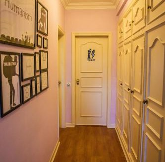 Carcavelos Hostel | Help Yourself Hostels - Carcavelos Coast