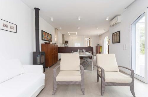 Vila Nova de Gaia Apartment | Liiiving in Gaia - Sunny Pool House