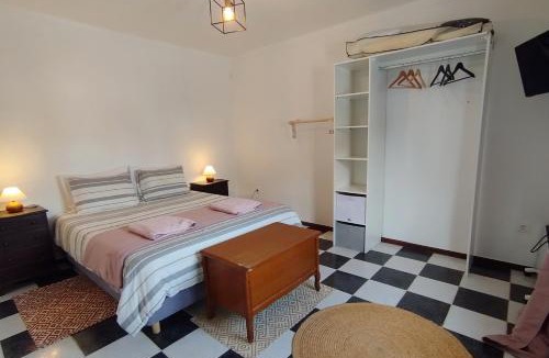 Ferreira-a-Nova Apartment | Cosy Home by l'Arche de Jo