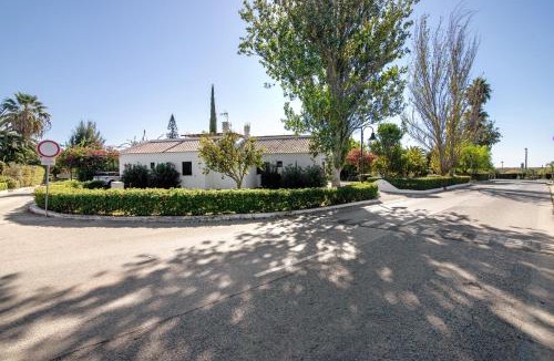 Santa Luzia House | Terrace Villa Pedras D'el Rei 19B
