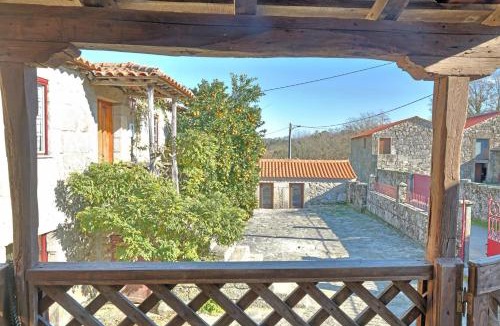 Penalva Do Castelo House | Casa De Vilar do Dão