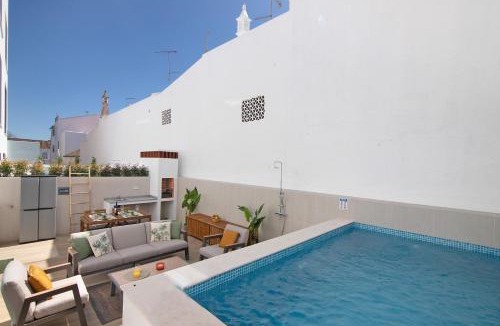 Tavira House | The Olive Tree Apartment