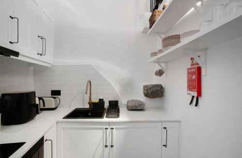 Canico Ski Chalet | The Village Loft