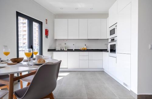 Portimao City Centre Apartment | Ptm riverview T2 luxe 2nd floor