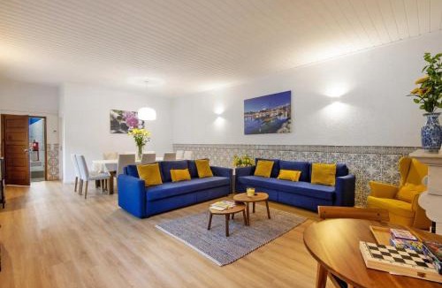 Vila Nova de Gaia House | Douro Garden House and Pool