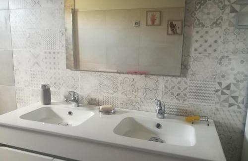 Outeiro House | Casa das Quintas com vista para a montanha