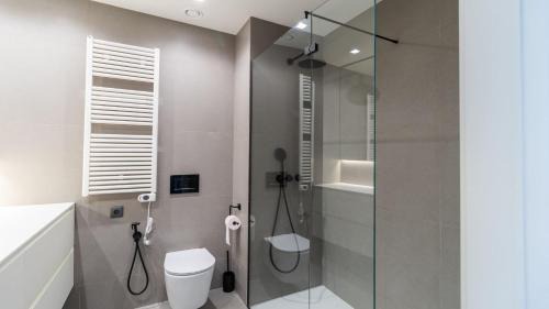 Senhora da Hora Apartment | Premium Flat, Balcony, Metro, Porto Business School