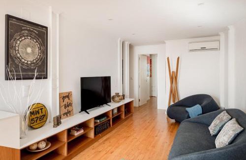 Santo Estevao Apartment | Alfama River Light Sunlit Views