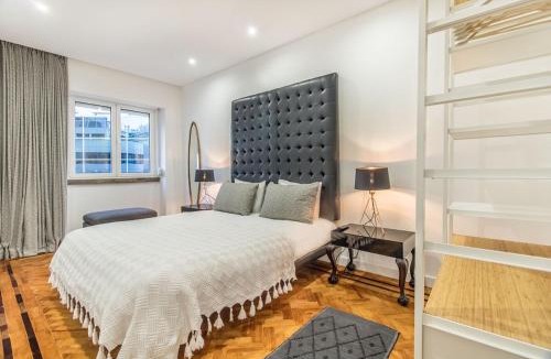 Santo Antonio Apartment | Marquês de Pombal Metropolitan Flat