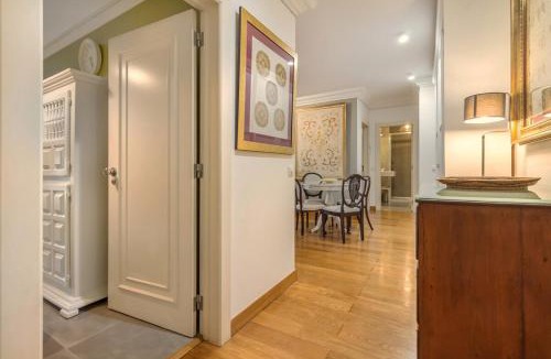 Santos Apartment | São Bento Gallery Apartment (River View & Garage)