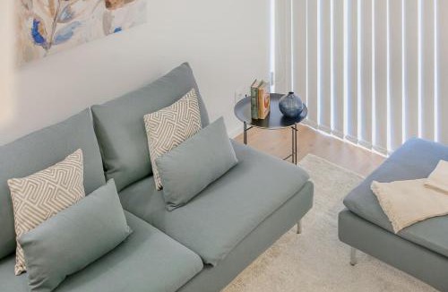 Bonfim Apartment | Porto City Elegant Retreat