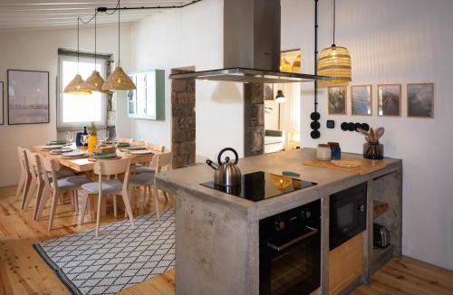 Faial Da Terra House | GuestReady - ALMA - Island House