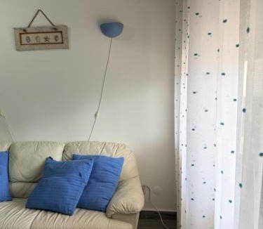 Praia de Santa Cruz Apartment | Refúgio tranquilo na Praia de Santa Cruz T2