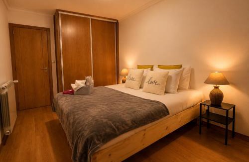 Palhais Apartment | Lux & Design Apartment near Lisbon Airport