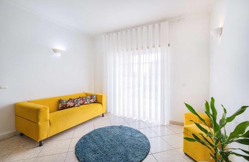Vale de Parra Villa | Villa Coelha - Table tennis and Pool Table