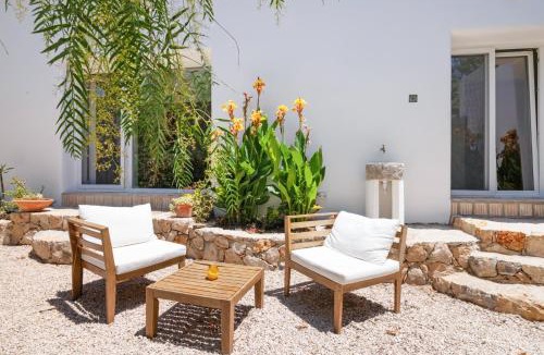 Moncarapacho e Fuseta House | Garden Cottage