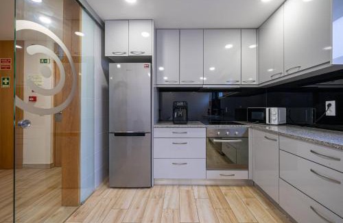 Arrifana House | Central Suítes 1