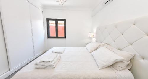 Cascais Villa | Solstice Villa Private Pool & BBQ Cascais