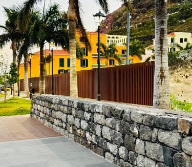 Ribeira Brava House | VALE MAR Guest