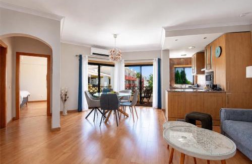 Praia da Rocha Apartment | Algarve Resort Apartment near the beach Vila Rosa 407