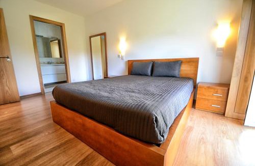 Molares House | Casa da Boavista (Camélias de Basto-Turismo Rural)