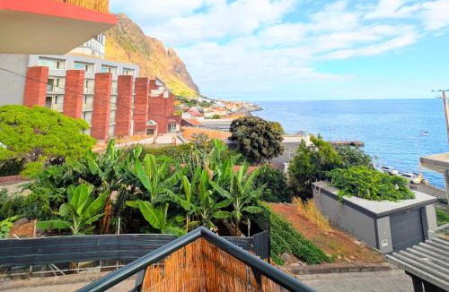 Paul do Mar Apartment | Madeira Native Motion BYSEA