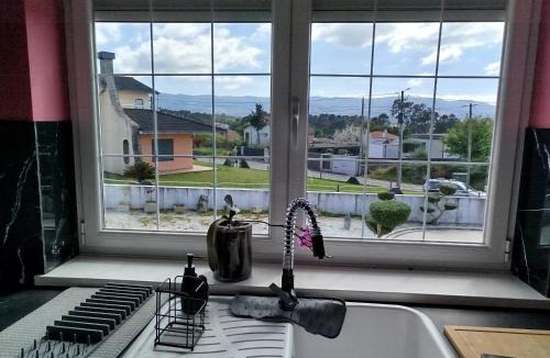 Moncao Villa | Villa Beco - Moradia de Luxo com até 6 Quartos e Piscina Privada