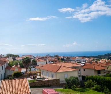 Almocageme House | Charming House in Sintra + View