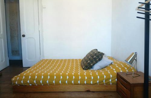 Sao Jorge de Arroios House | Small Niponic room at the Republica das Bananas - close to the city center