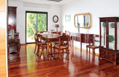 Canico House | Spacious house with sea view in Caniço + private pool