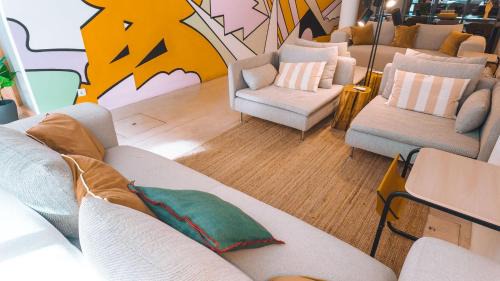 Paranhos Hotel | Coliving moderno com lindo jardim