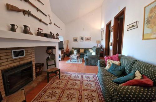Avis House | Casa dos Alpendres