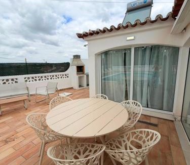Santo Estevao House | Casa Holanda