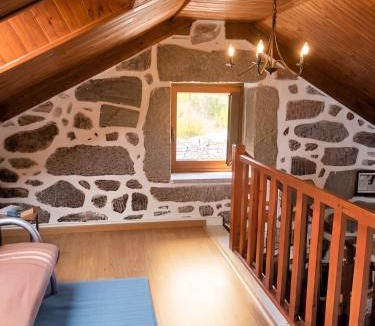 Moimenta da Beira Villa | Charming villa in Segões with a private pool