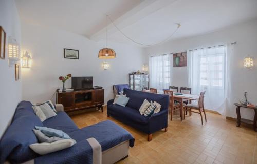 Salema House | Traditional House with 2 floors - 5 minutes from Beach
