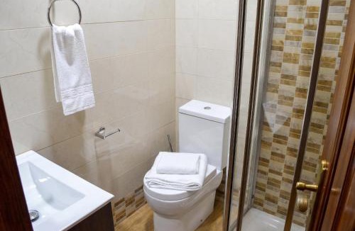 Oliveira De Azemeis Villa | Spacious Villa with Private Pool in Oliveira de Azeméis