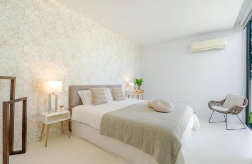 Darque Villa | Contemporary Beach House Cabedelo