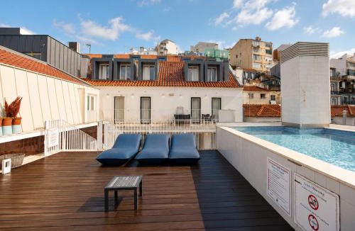 Mouraria Apartment | FLH Intendente Chic Apartment with Rooftop Pool