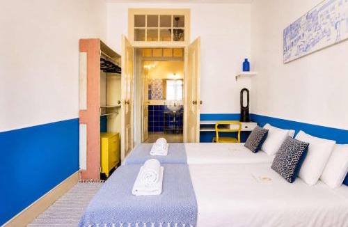 Se Apartment | Explore Lisbon from an Artistic Alfama Home