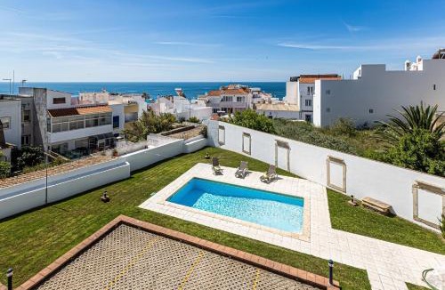 Peneco Beach Apartment | Studio Rossio Sea View By ALzira