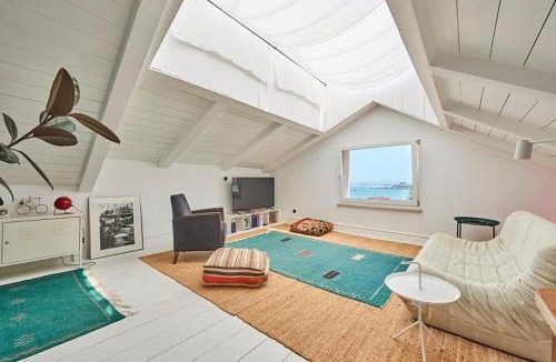 Lisbon Old Town Apartment | Terraço Lapa